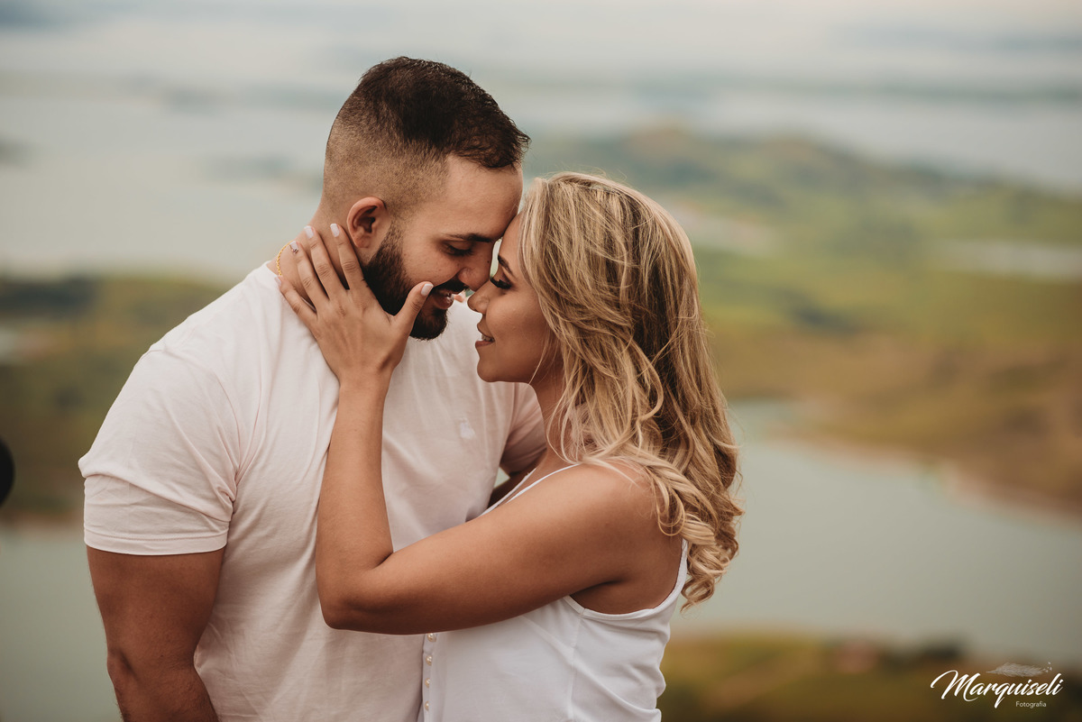 #londrina #londrinafotografo #fotografoemlondrina #fotografaemlondrina #fotografolondrina #casandoemlondrina #londrinacasamentos #eventoslondrina #noivalondrina #casamentosnacidadelondrina