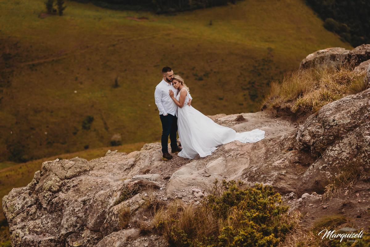 #londrina #londrinafotografo #fotografoemlondrina #fotografaemlondrina #fotografolondrina #casandoemlondrina #londrinacasamentos #eventoslondrina #noivalondrina #casamentosnacidadelondrina