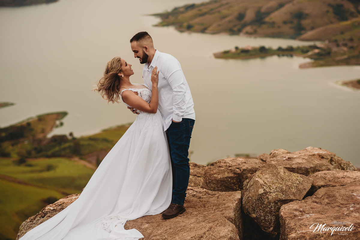 #londrina #londrinafotografo #fotografoemlondrina #fotografaemlondrina #fotografolondrina #casandoemlondrina #londrinacasamentos #eventoslondrina #noivalondrina #casamentosnacidadelondrina