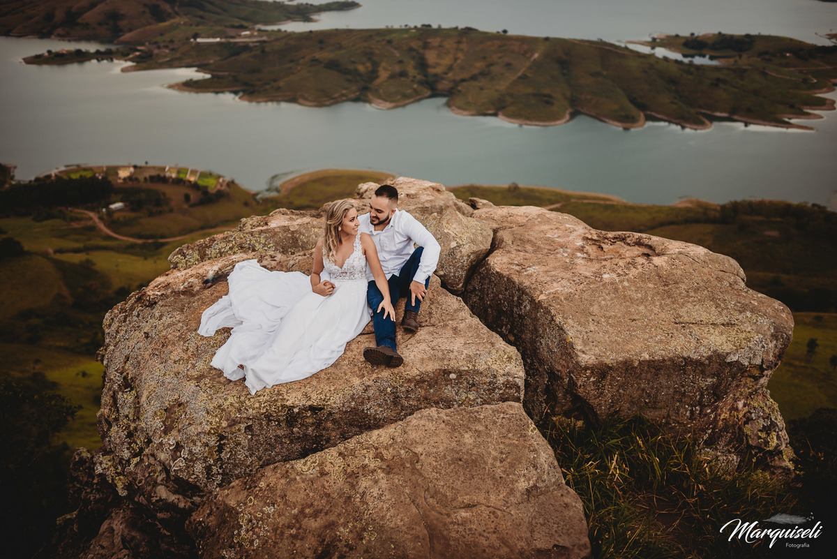 #londrina #londrinafotografo #fotografoemlondrina #fotografaemlondrina #fotografolondrina #casandoemlondrina #londrinacasamentos #eventoslondrina #noivalondrina #casamentosnacidadelondrina