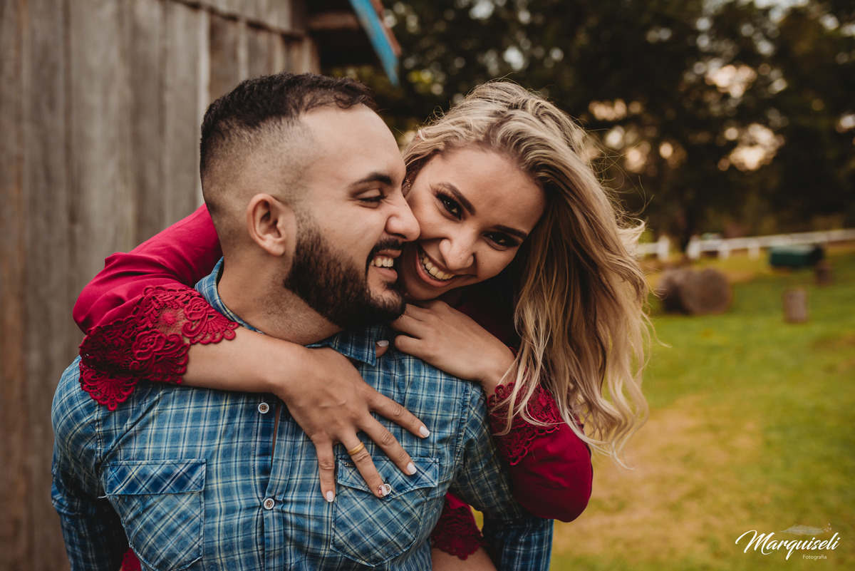 #londrina #londrinafotografo #fotografoemlondrina #fotografaemlondrina #fotografolondrina #casandoemlondrina #londrinacasamentos #eventoslondrina #noivalondrina #casamentosnacidadelondrina