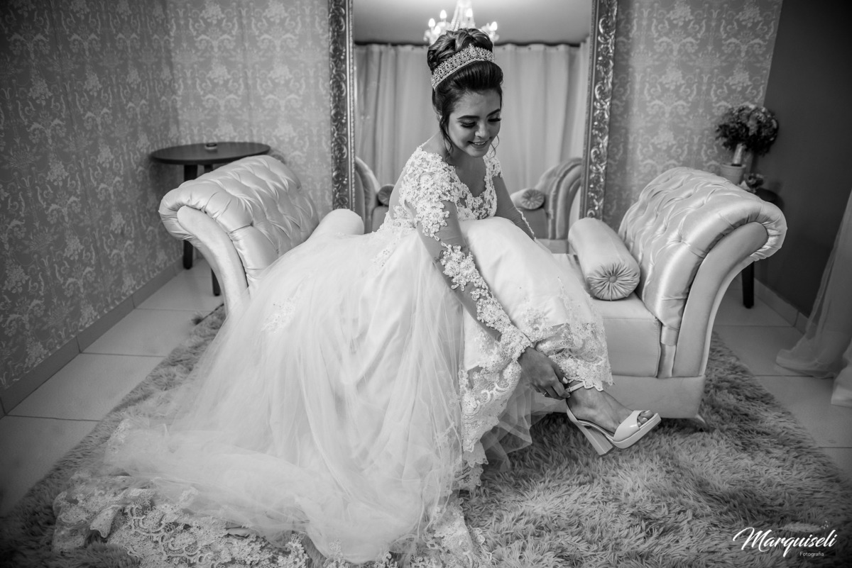 #londrina #londrinafotografo#fotografoemlondrina#fotografaemlondrina#fotografolondrina#casandoemlondrina#londrinacasamentos#eventoslondrina#noivalondrina#casamentosnacidadelondrina#presidenteprudente