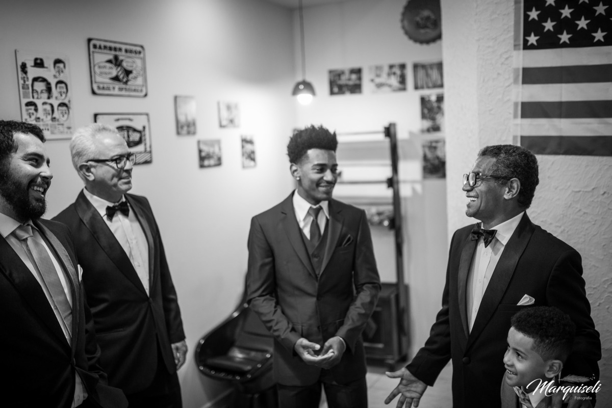 #londrina #londrinafotografo#fotografoemlondrina#fotografaemlondrina#fotografolondrina#casandoemlondrina#londrinacasamentos#eventoslondrina#noivalondrina#casamentosnacidadelondrina#presidenteprudente