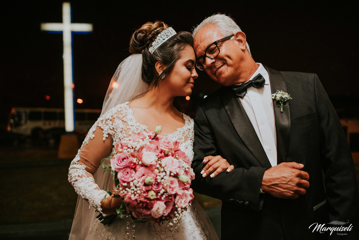 #londrina #londrinafotografo#fotografoemlondrina#fotografaemlondrina#fotografolondrina#casandoemlondrina#londrinacasamentos#eventoslondrina#noivalondrina#casamentosnacidadelondrina#presidenteprudente