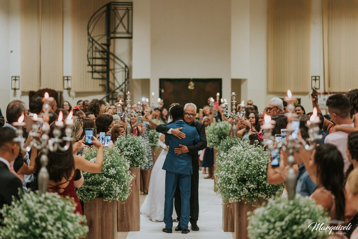 #londrina #londrinafotografo#fotografoemlondrina#fotografaemlondrina#fotografolondrina#casandoemlondrina#londrinacasamentos#eventoslondrina#noivalondrina#casamentosnacidadelondrina#presidenteprudente