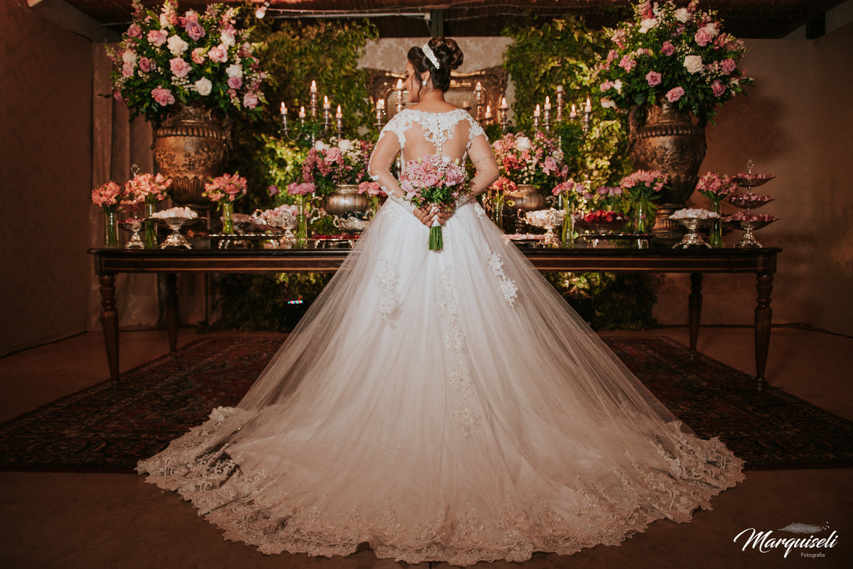 #londrina #londrinafotografo#fotografoemlondrina#fotografaemlondrina#fotografolondrina#casandoemlondrina#londrinacasamentos#eventoslondrina#noivalondrina#casamentosnacidadelondrina#presidenteprudente