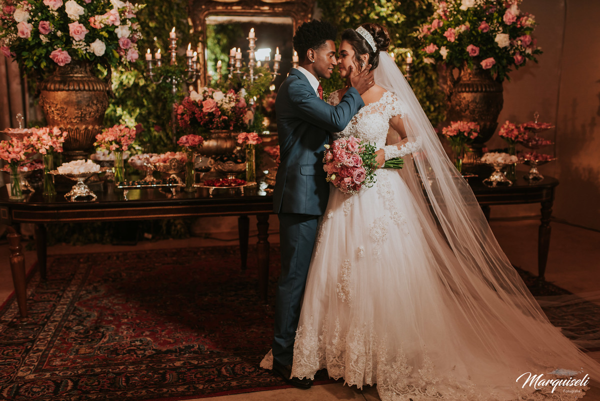 #londrina #londrinafotografo#fotografoemlondrina#fotografaemlondrina#fotografolondrina#casandoemlondrina#londrinacasamentos#eventoslondrina#noivalondrina#casamentosnacidadelondrina#presidenteprudente