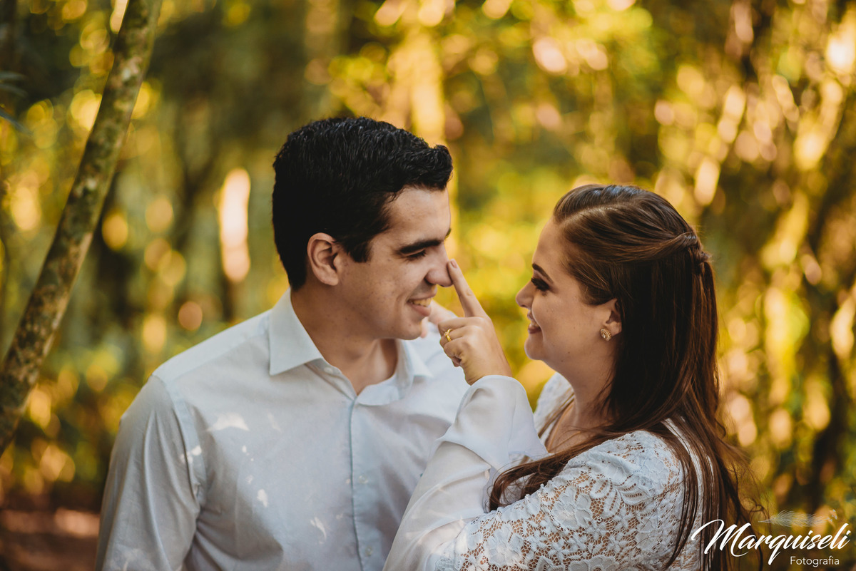 #londrina#londrinafotografo#fotografoemlondrina #fotografaemlondrina #fotografolondrina #casandoemlondrina#londrinacasamentos#eventoslondrina #noivalondrina #casamentosnacidadelondrina 