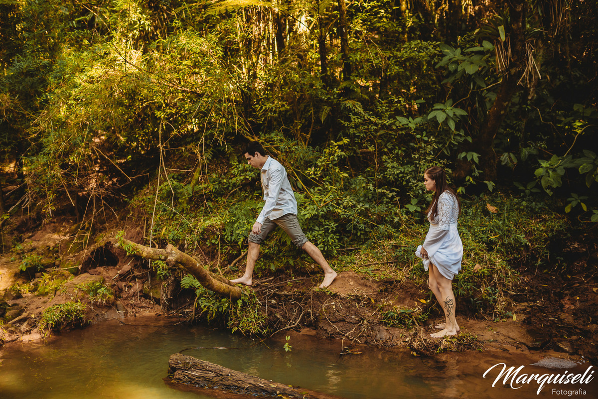 #londrina#londrinafotografo#fotografoemlondrina #fotografaemlondrina #fotografolondrina #casandoemlondrina#londrinacasamentos#eventoslondrina #noivalondrina #casamentosnacidadelondrina 