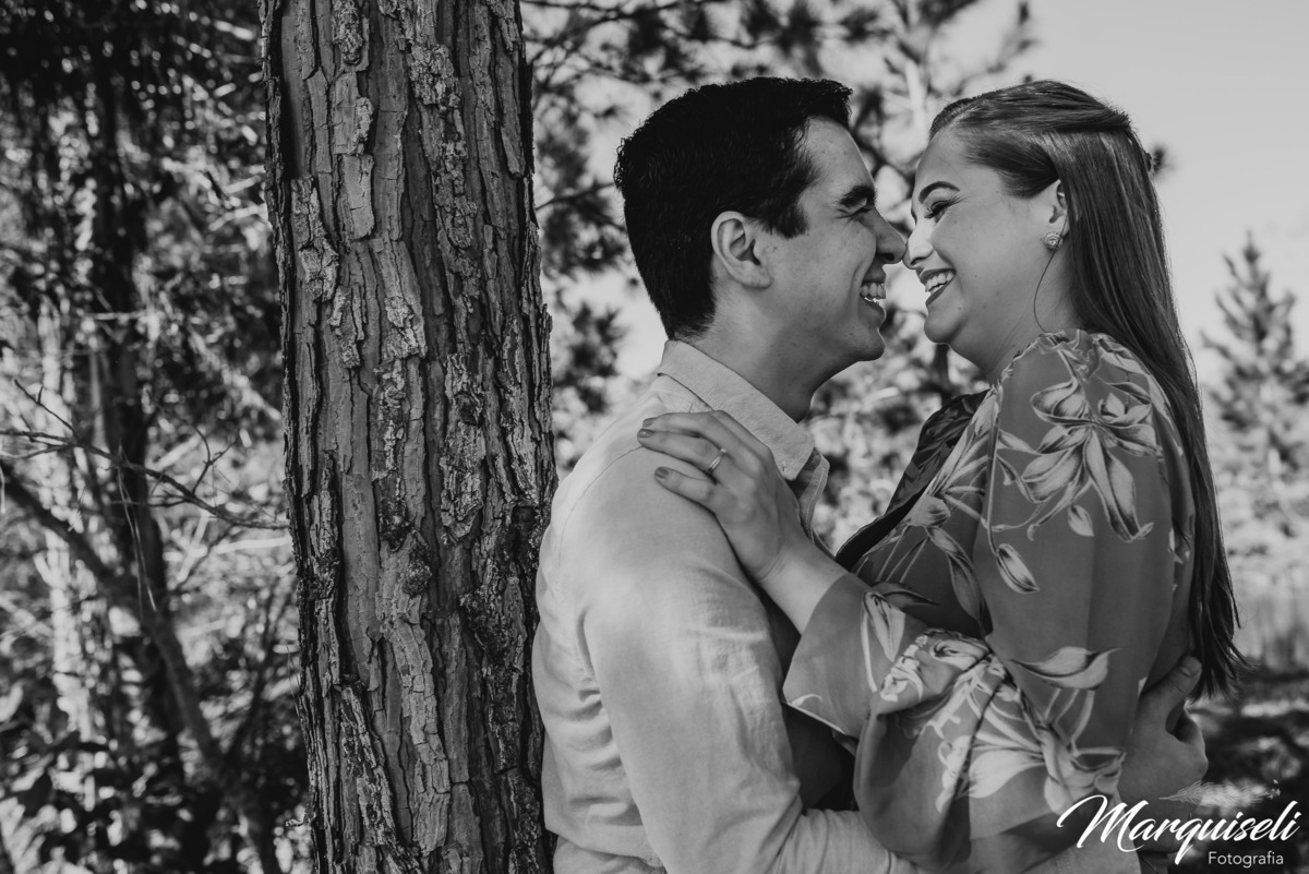 #londrina#londrinafotografo#fotografoemlondrina #fotografaemlondrina #fotografolondrina #casandoemlondrina#londrinacasamentos#eventoslondrina #noivalondrina #casamentosnacidadelondrina 