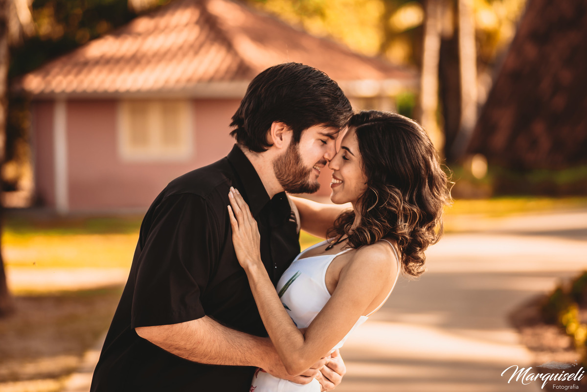 #londrina #londrinafotografo #fotografoemlondrina #fotografaemlondrina #fotografolondrina #casandoemlondrina #londrinacasamentos #eventoslondrina #noivalondrina #casamentosnacidadelondrina