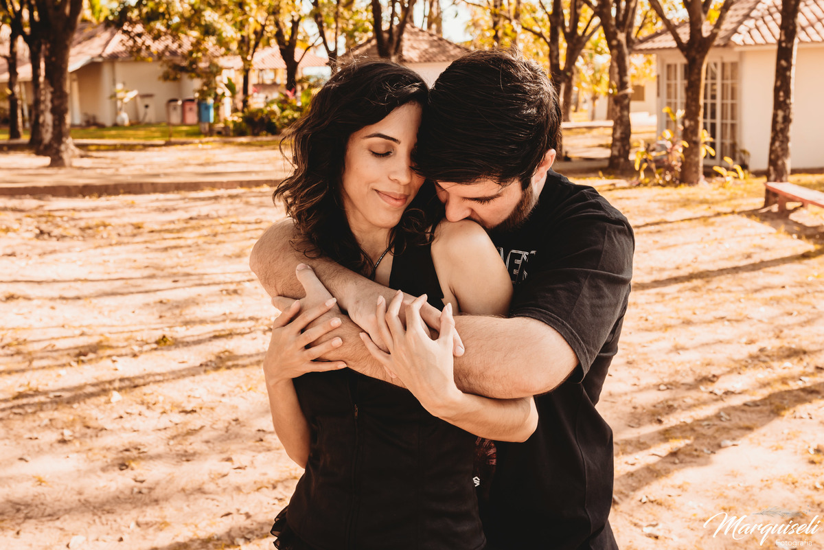 #londrina #londrinafotografo #fotografoemlondrina #fotografaemlondrina #fotografolondrina #casandoemlondrina #londrinacasamentos #eventoslondrina #noivalondrina #casamentosnacidadelondrina