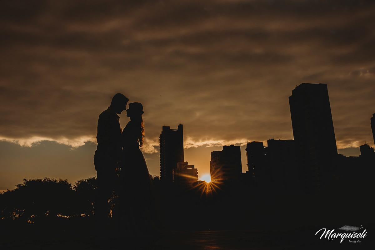 #londrina#londrinafotografo#fotografoemlondrina#fotografaemlondrina#fotografolondrina#casandoemlondrina#londrinacasamentos#eventoslondrina#noivalondrina#casamentosnacidadelondrina#presidenteprudente