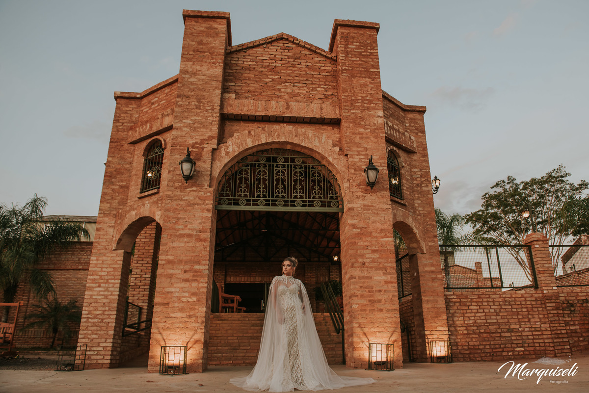 #londrina#londrinafotografo#fotografoemlondrina#fotografaemlondrina#fotografolondrina#casandoemlondrina#londrinacasamentos#eventoslondrina#noivalondrina#casamentosnacidadelondrina