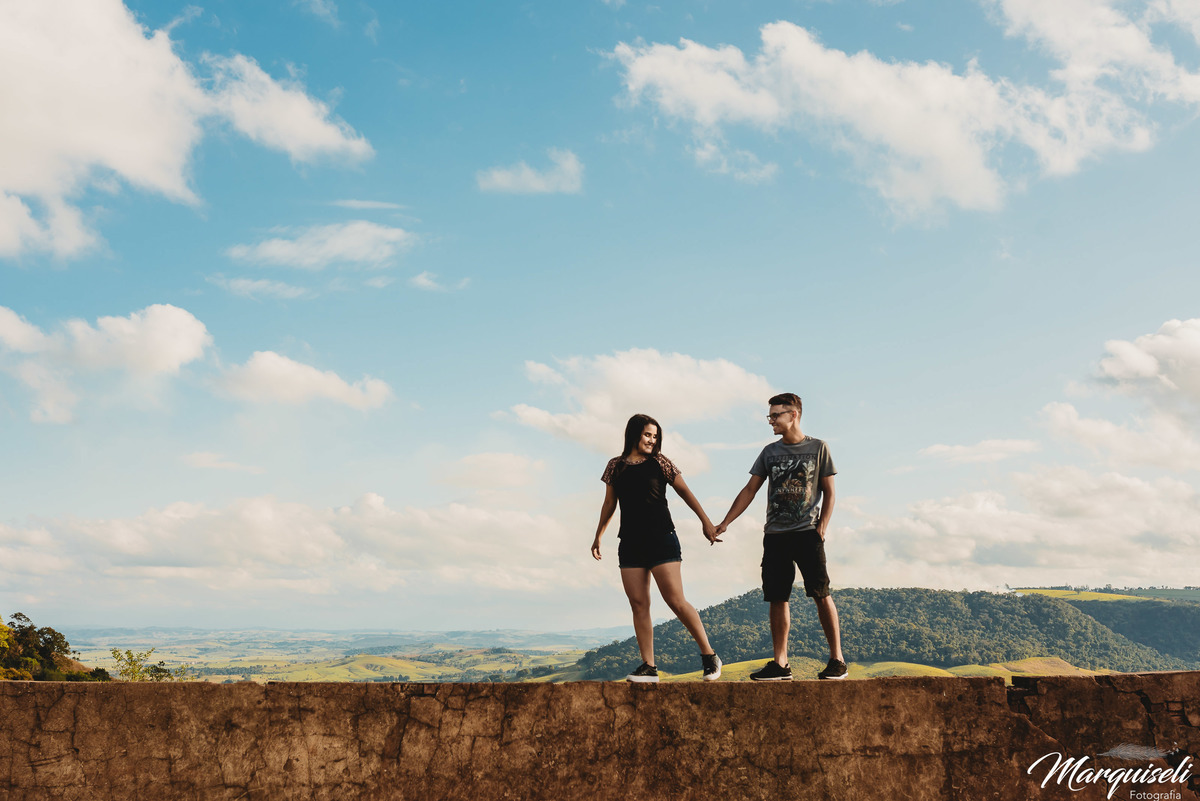 #londrina #londrinafotografo #fotografoemlondrina #fotografaemlondrina #fotografolondrina #casandoemlondrina #londrinacasamentos #eventoslondrina #noivalondrina #casamentosnacidadelondrina