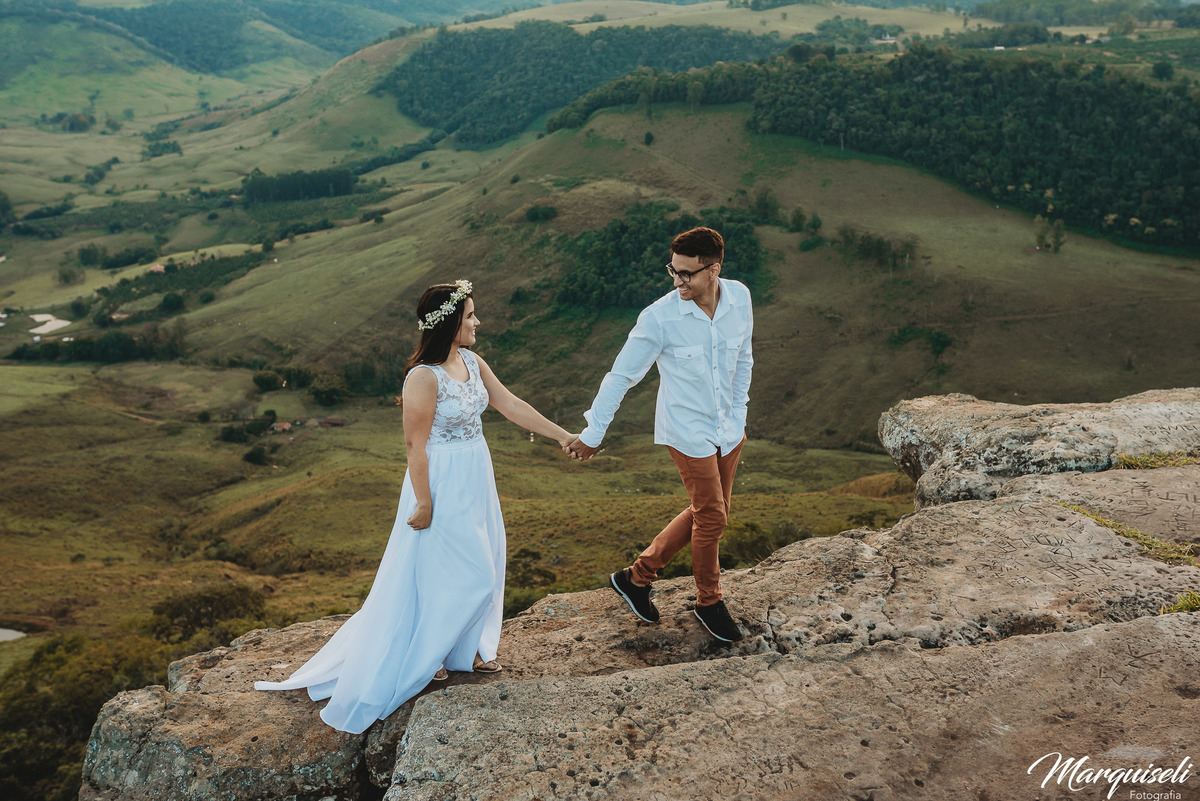 #londrina #londrinafotografo #fotografoemlondrina #fotografaemlondrina #fotografolondrina #casandoemlondrina #londrinacasamentos #eventoslondrina #noivalondrina #casamentosnacidadelondrina