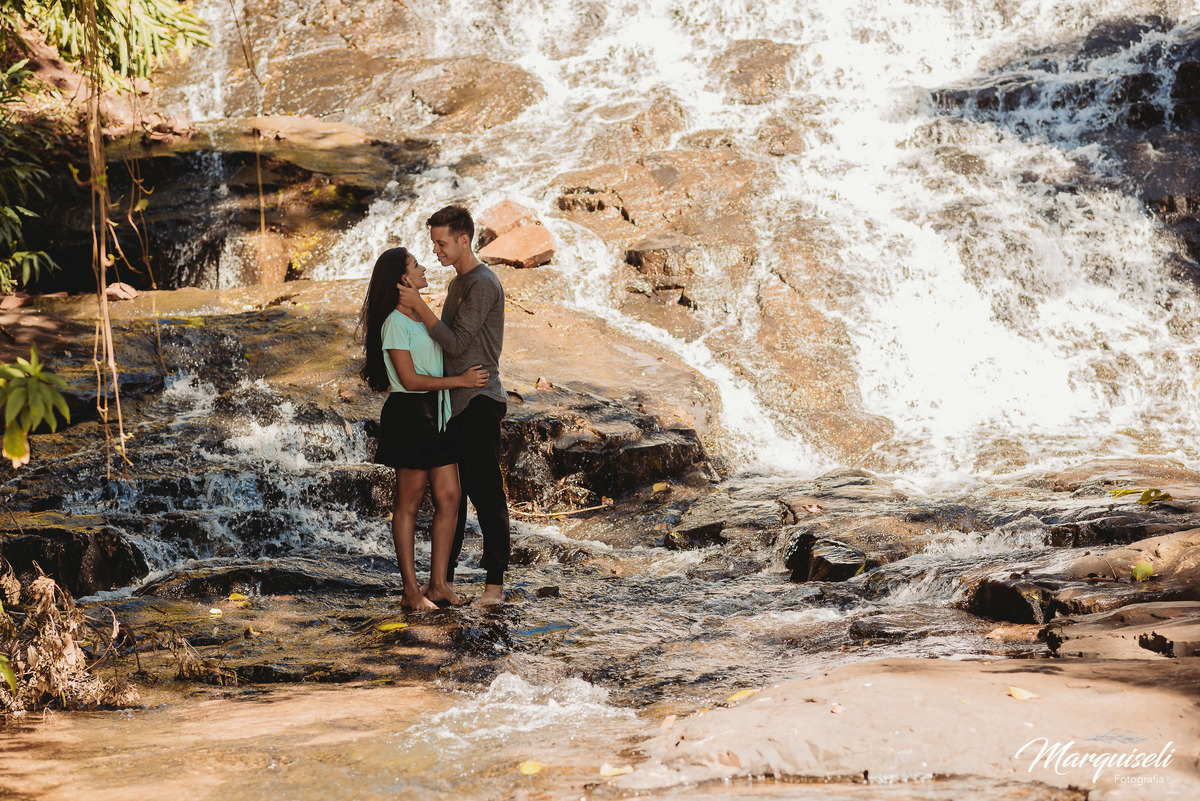 #londrina#londrinafotografo#fotografoemlondrina#fotografaemlondrina#fotografolondrina#casandoemlondrina#londrinacasamentos#eventoslondrina#noivalondrina#casamentosnacidadelondrina