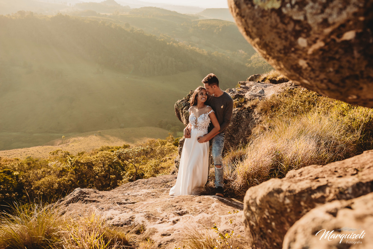 #londrina#londrinafotografo#fotografoemlondrina#fotografaemlondrina#fotografolondrina#casandoemlondrina#londrinacasamentos#eventoslondrina#noivalondrina#casamentosnacidadelondrina