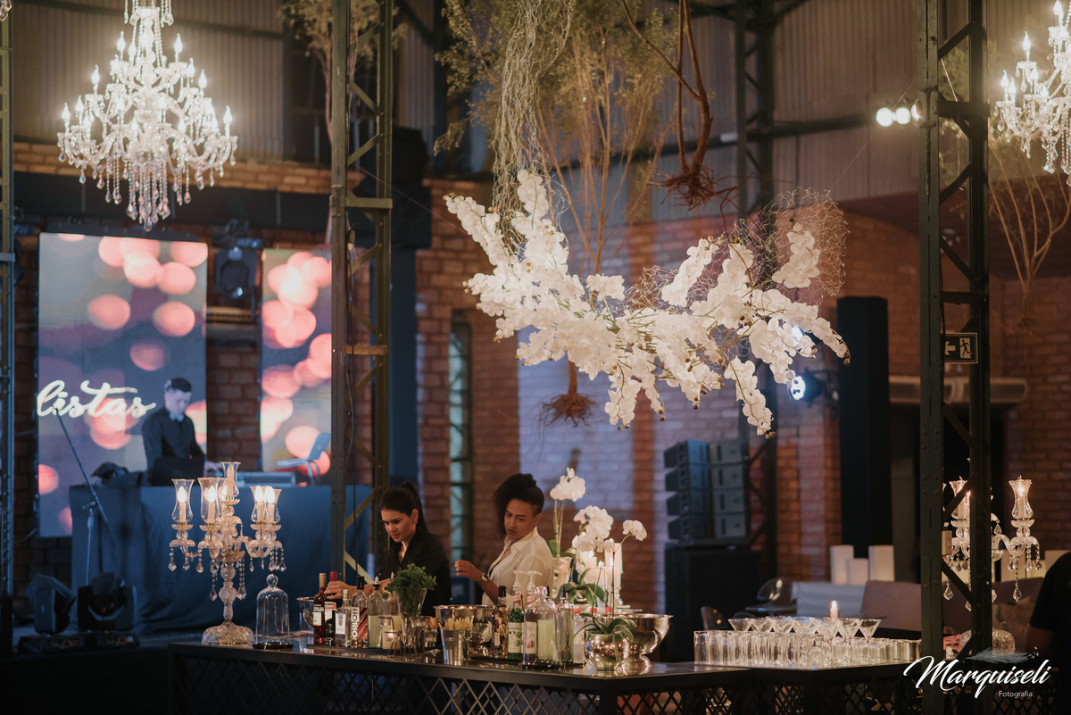 #londrina #londrinafotografo #fotografoemlondrina #fotografaemlondrina #fotografolondrina #casandoemlondrina #londrinacasamentos #eventoslondrina #noivalondrina #casamentosnacidadelondrina #presidenteprudente #casamentospresidenteprudente