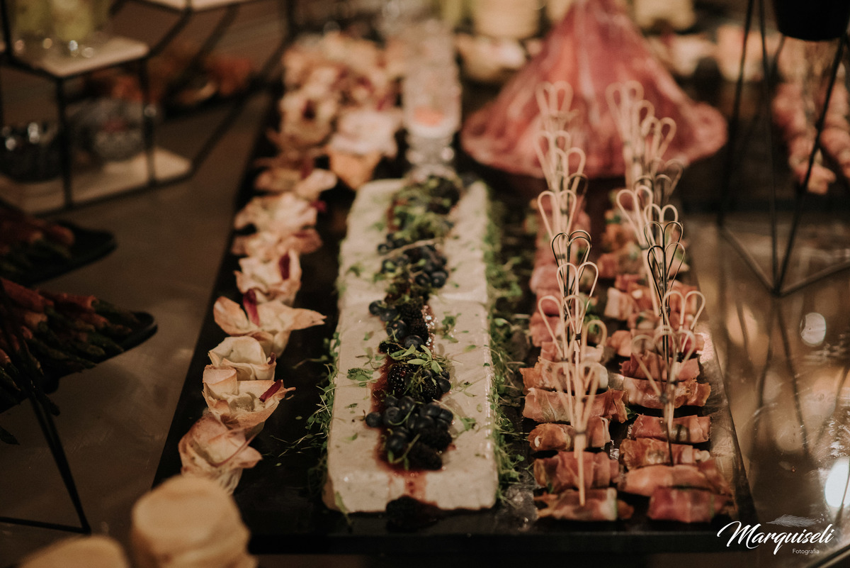 #londrina #londrinafotografo #fotografoemlondrina #fotografaemlondrina #fotografolondrina #casandoemlondrina #londrinacasamentos #eventoslondrina #noivalondrina #casamentosnacidadelondrina #presidenteprudente #casamentospresidenteprudente