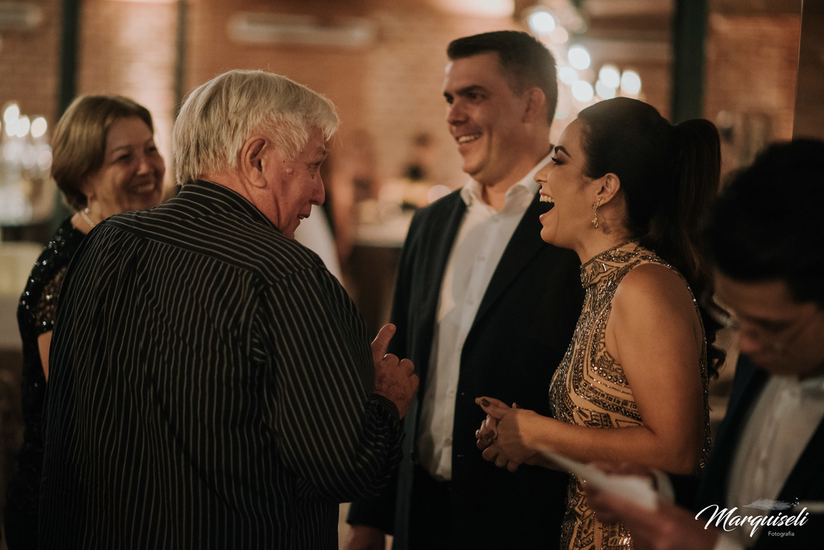 #londrina #londrinafotografo #fotografoemlondrina #fotografaemlondrina #fotografolondrina #casandoemlondrina #londrinacasamentos #eventoslondrina #noivalondrina #casamentosnacidadelondrina #presidenteprudente #casamentospresidenteprudente