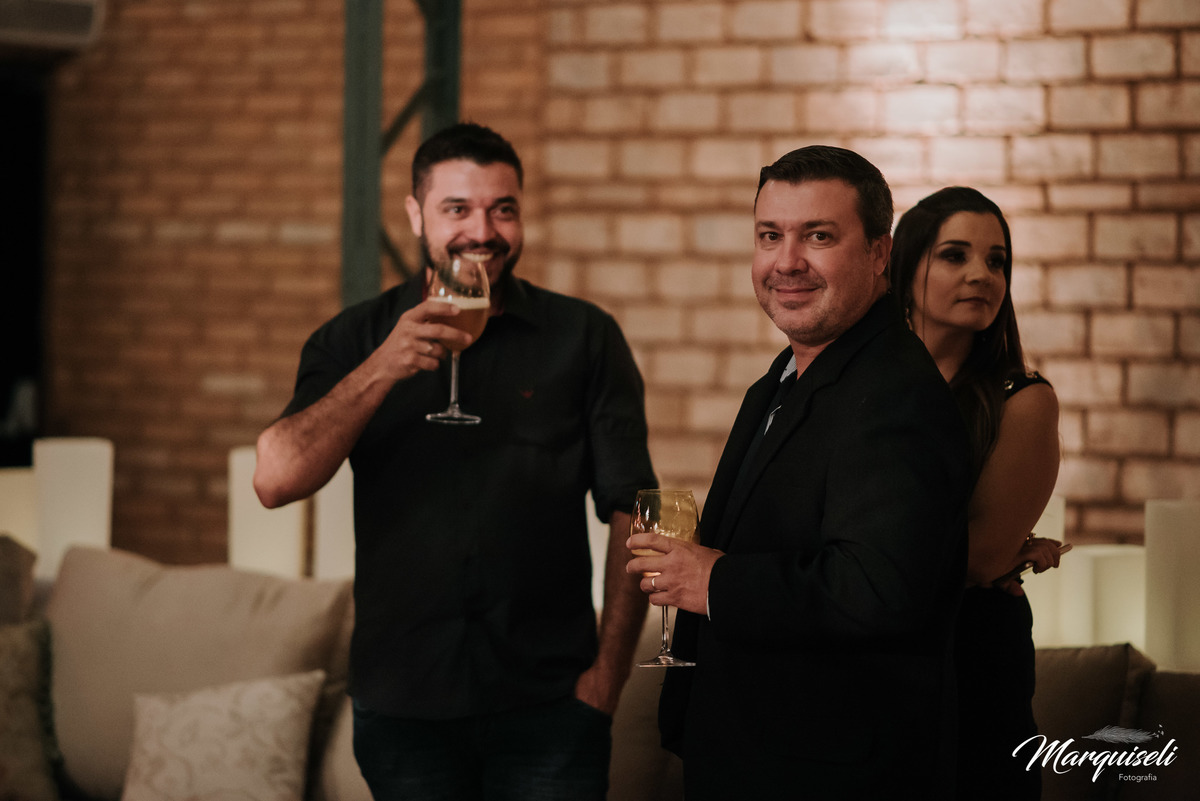 #londrina #londrinafotografo #fotografoemlondrina #fotografaemlondrina #fotografolondrina #casandoemlondrina #londrinacasamentos #eventoslondrina #noivalondrina #casamentosnacidadelondrina #presidenteprudente #casamentospresidenteprudente