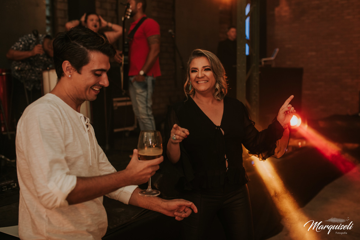 #londrina #londrinafotografo #fotografoemlondrina #fotografaemlondrina #fotografolondrina #casandoemlondrina #londrinacasamentos #eventoslondrina #noivalondrina #casamentosnacidadelondrina #presidenteprudente #casamentospresidenteprudente