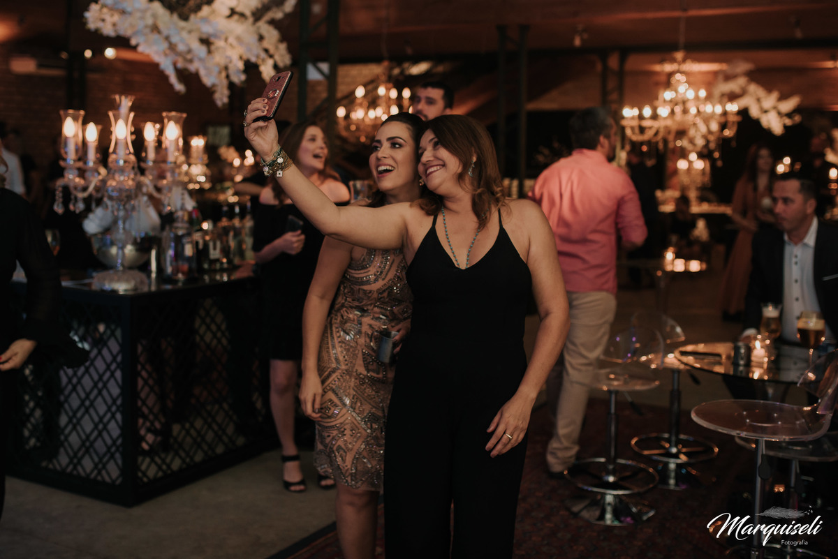 #londrina #londrinafotografo #fotografoemlondrina #fotografaemlondrina #fotografolondrina #casandoemlondrina #londrinacasamentos #eventoslondrina #noivalondrina #casamentosnacidadelondrina #presidenteprudente #casamentospresidenteprudente