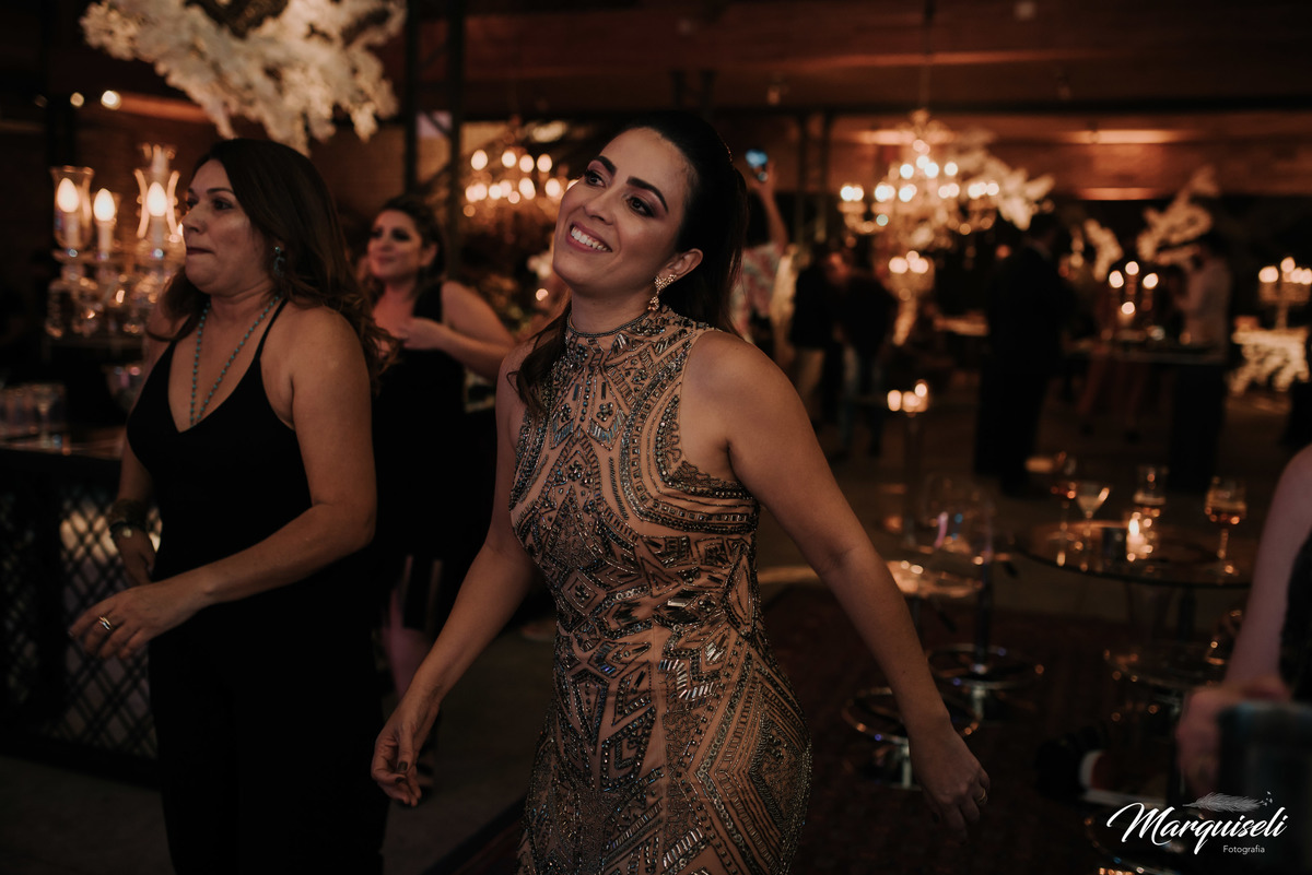 #londrina #londrinafotografo #fotografoemlondrina #fotografaemlondrina #fotografolondrina #casandoemlondrina #londrinacasamentos #eventoslondrina #noivalondrina #casamentosnacidadelondrina #presidenteprudente #casamentospresidenteprudente