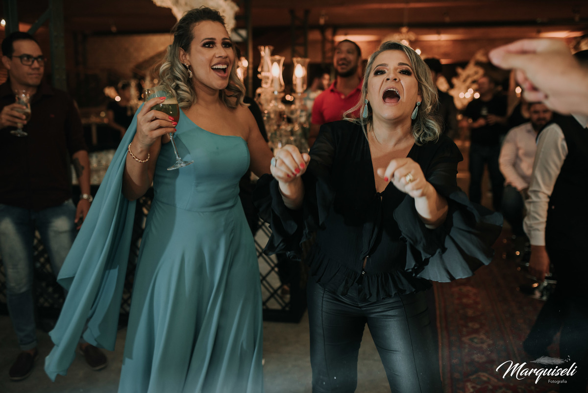 #londrina #londrinafotografo #fotografoemlondrina #fotografaemlondrina #fotografolondrina #casandoemlondrina #londrinacasamentos #eventoslondrina #noivalondrina #casamentosnacidadelondrina #presidenteprudente #casamentospresidenteprudente