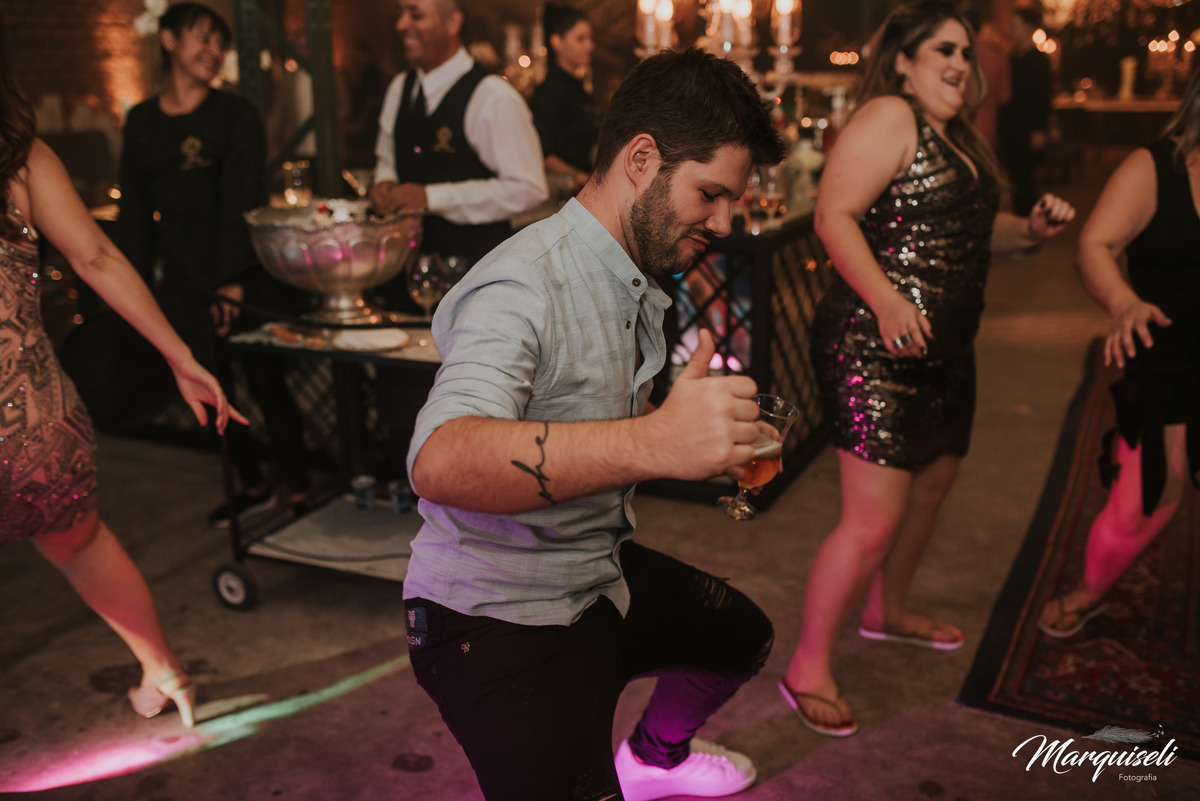 #londrina #londrinafotografo #fotografoemlondrina #fotografaemlondrina #fotografolondrina #casandoemlondrina #londrinacasamentos #eventoslondrina #noivalondrina #casamentosnacidadelondrina #presidenteprudente #casamentospresidenteprudente