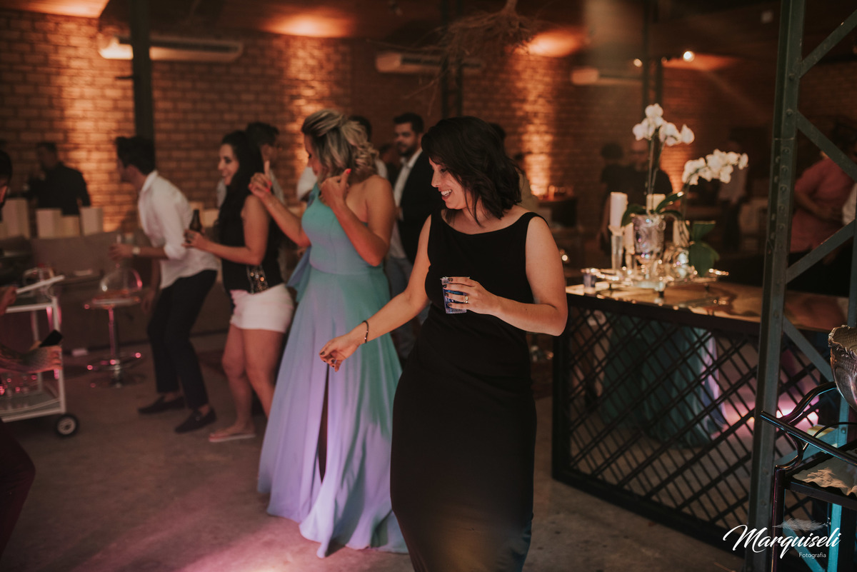 #londrina #londrinafotografo #fotografoemlondrina #fotografaemlondrina #fotografolondrina #casandoemlondrina #londrinacasamentos #eventoslondrina #noivalondrina #casamentosnacidadelondrina #presidenteprudente #casamentospresidenteprudente