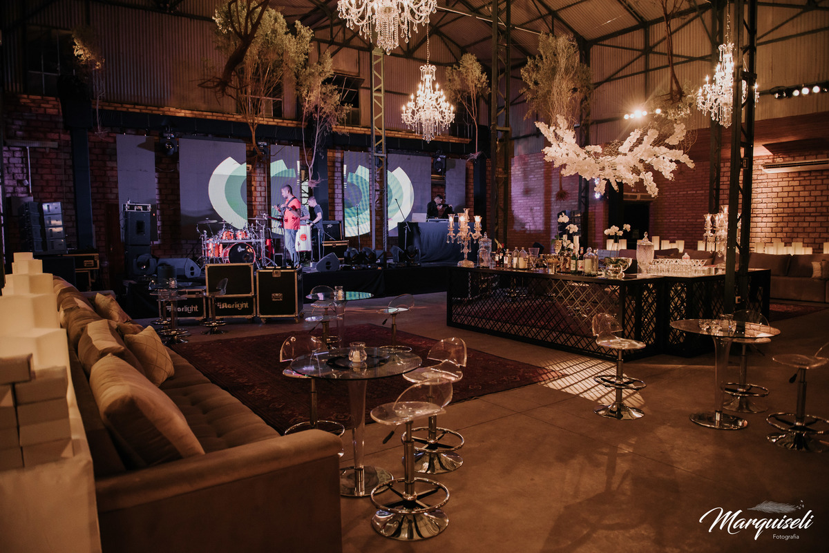 #londrina #londrinafotografo #fotografoemlondrina #fotografaemlondrina #fotografolondrina #casandoemlondrina #londrinacasamentos #eventoslondrina #noivalondrina #casamentosnacidadelondrina #presidenteprudente #casamentospresidenteprudente