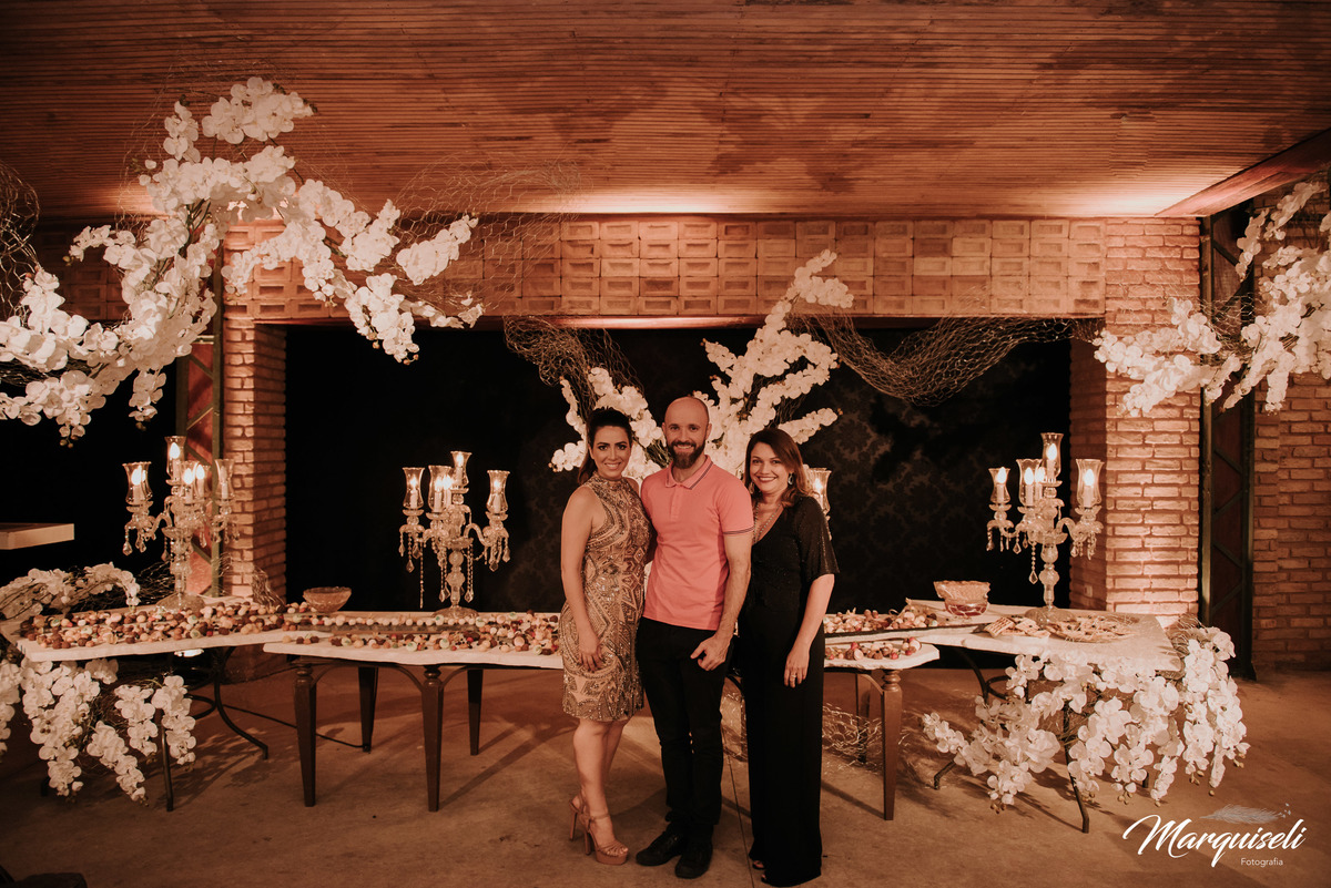 #londrina #londrinafotografo #fotografoemlondrina #fotografaemlondrina #fotografolondrina #casandoemlondrina #londrinacasamentos #eventoslondrina #noivalondrina #casamentosnacidadelondrina #presidenteprudente #casamentospresidenteprudente