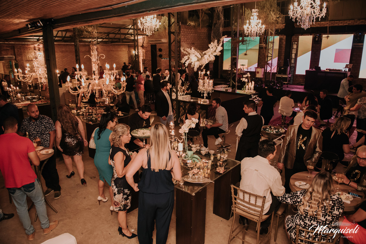 #londrina #londrinafotografo #fotografoemlondrina #fotografaemlondrina #fotografolondrina #casandoemlondrina #londrinacasamentos #eventoslondrina #noivalondrina #casamentosnacidadelondrina #presidenteprudente #casamentospresidenteprudente