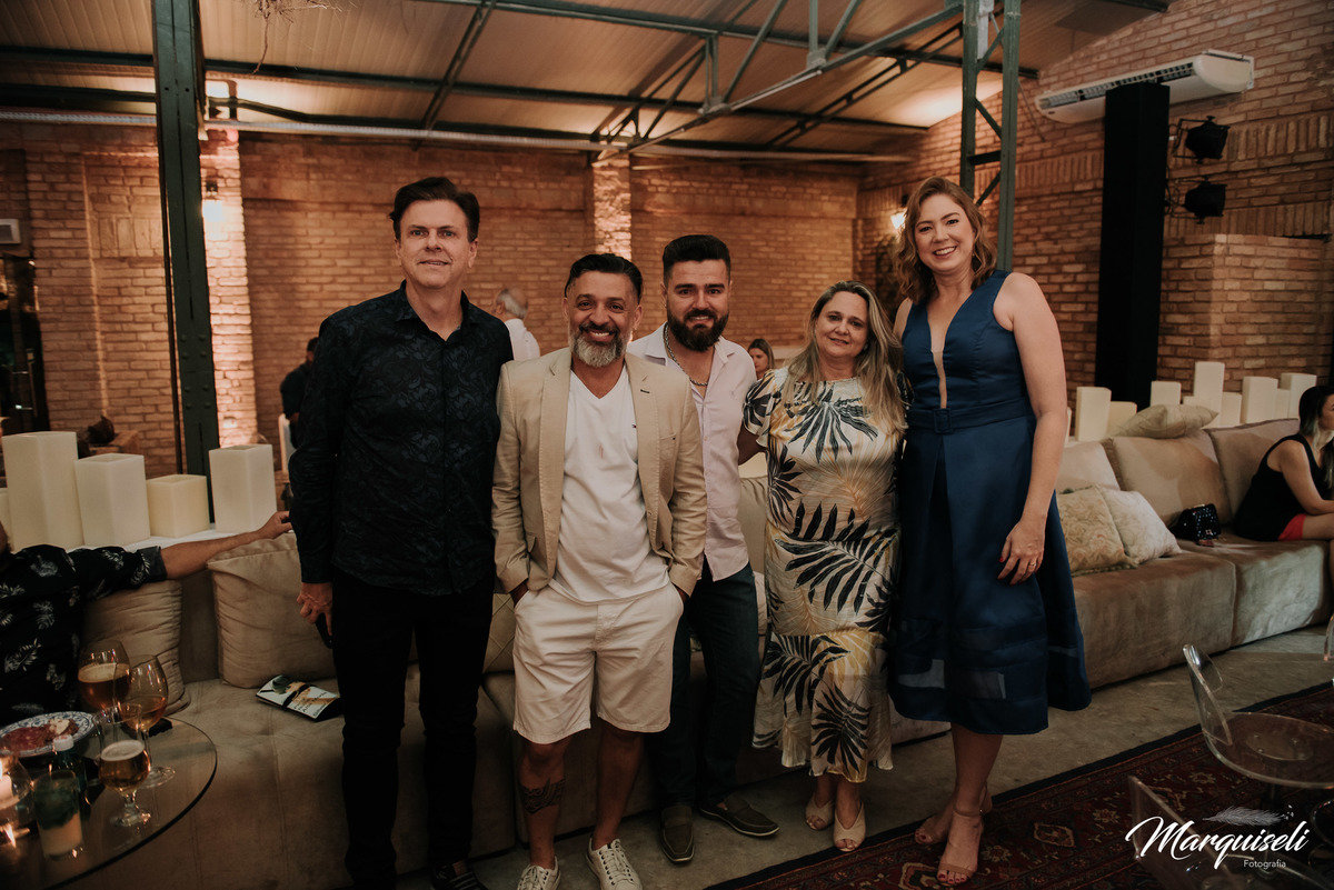 #londrina #londrinafotografo #fotografoemlondrina #fotografaemlondrina #fotografolondrina #casandoemlondrina #londrinacasamentos #eventoslondrina #noivalondrina #casamentosnacidadelondrina #presidenteprudente #casamentospresidenteprudente