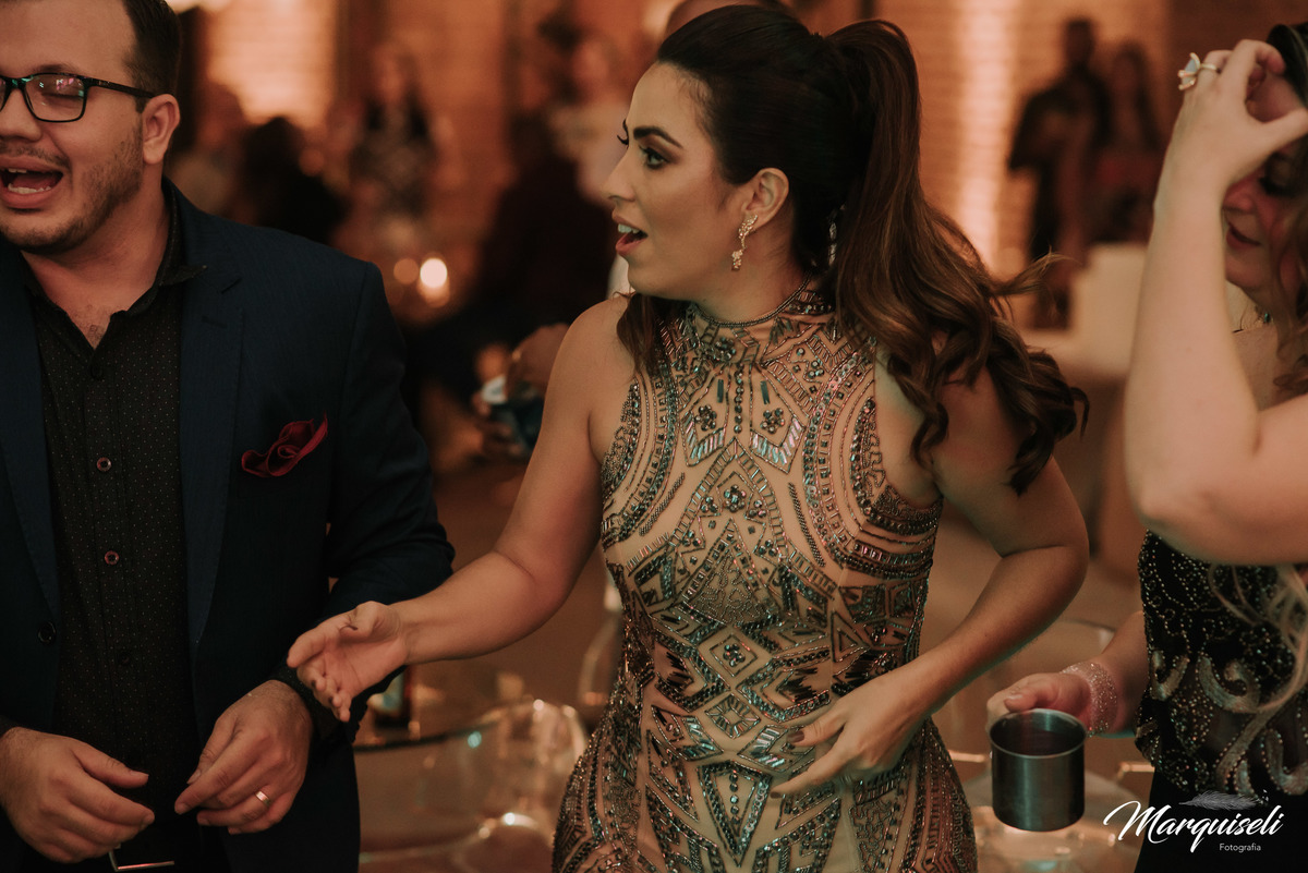 #londrina #londrinafotografo #fotografoemlondrina #fotografaemlondrina #fotografolondrina #casandoemlondrina #londrinacasamentos #eventoslondrina #noivalondrina #casamentosnacidadelondrina #presidenteprudente #casamentospresidenteprudente