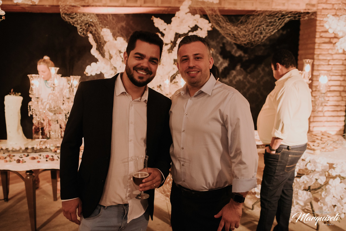 #londrina #londrinafotografo #fotografoemlondrina #fotografaemlondrina #fotografolondrina #casandoemlondrina #londrinacasamentos #eventoslondrina #noivalondrina #casamentosnacidadelondrina #presidenteprudente #casamentospresidenteprudente