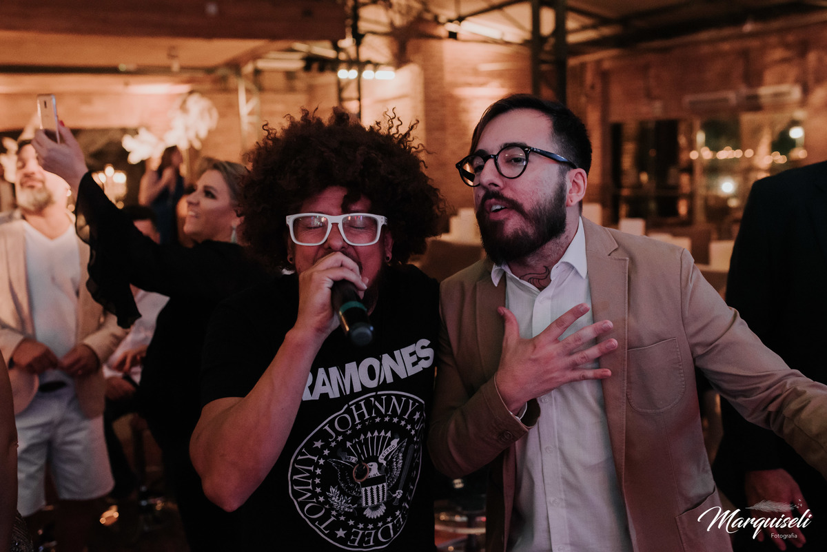 #londrina #londrinafotografo #fotografoemlondrina #fotografaemlondrina #fotografolondrina #casandoemlondrina #londrinacasamentos #eventoslondrina #noivalondrina #casamentosnacidadelondrina #presidenteprudente #casamentospresidenteprudente