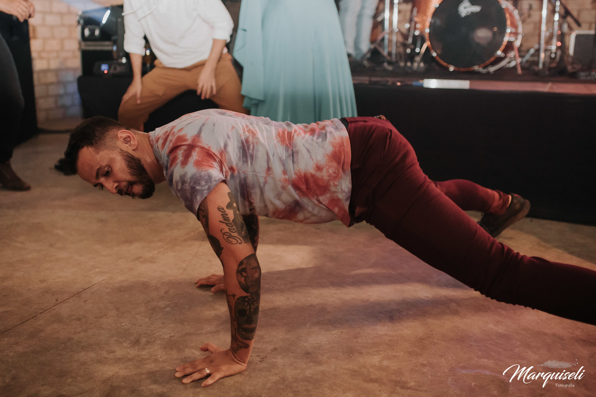 #londrina #londrinafotografo #fotografoemlondrina #fotografaemlondrina #fotografolondrina #casandoemlondrina #londrinacasamentos #eventoslondrina #noivalondrina #casamentosnacidadelondrina #presidenteprudente #casamentospresidenteprudente