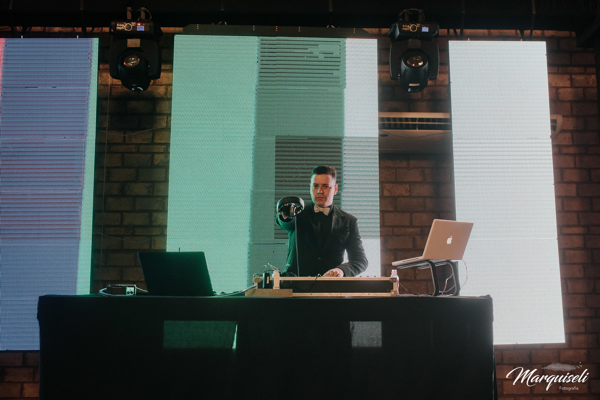 #londrina #londrinafotografo #fotografoemlondrina #fotografaemlondrina #fotografolondrina #casandoemlondrina #londrinacasamentos #eventoslondrina #noivalondrina #casamentosnacidadelondrina #presidenteprudente #casamentospresidenteprudente