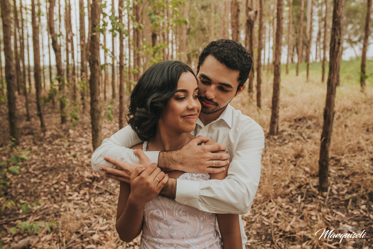 #londrina#londrinafotografo#fotografoemlondrina#fotografaemlondrina#fotografolondrina#casandoemlondrina#londrinacasamentos#eventoslondrina#noivalondrina#casamentosnacidadelondrina#presidenteprudente#casamentospresidenteprudente