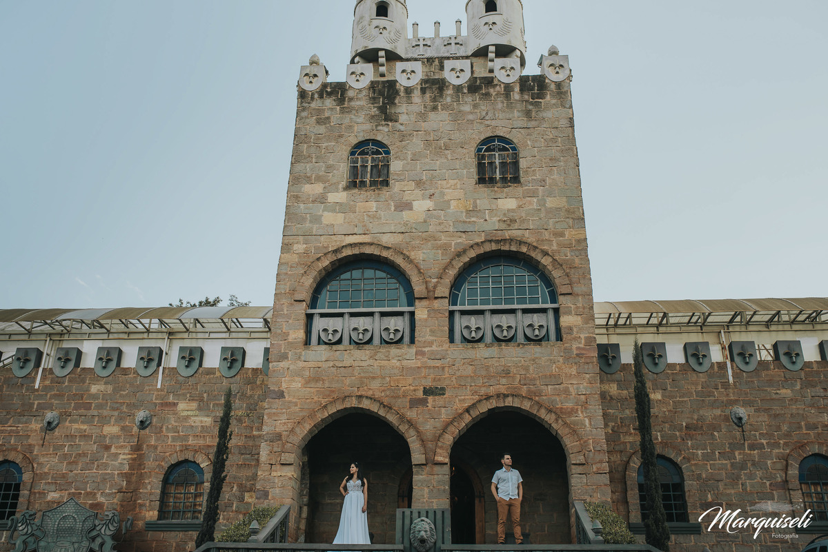 #londrina#londrinafotografo#fotografoemlondrina#fotografaemlondrina#fotografolondrina#casandoemlondrina#londrinacasamentos#eventoslondrina#noivalondrina#casamentosnacidadelondrina#presidenteprudente#casamentospresidenteprudente