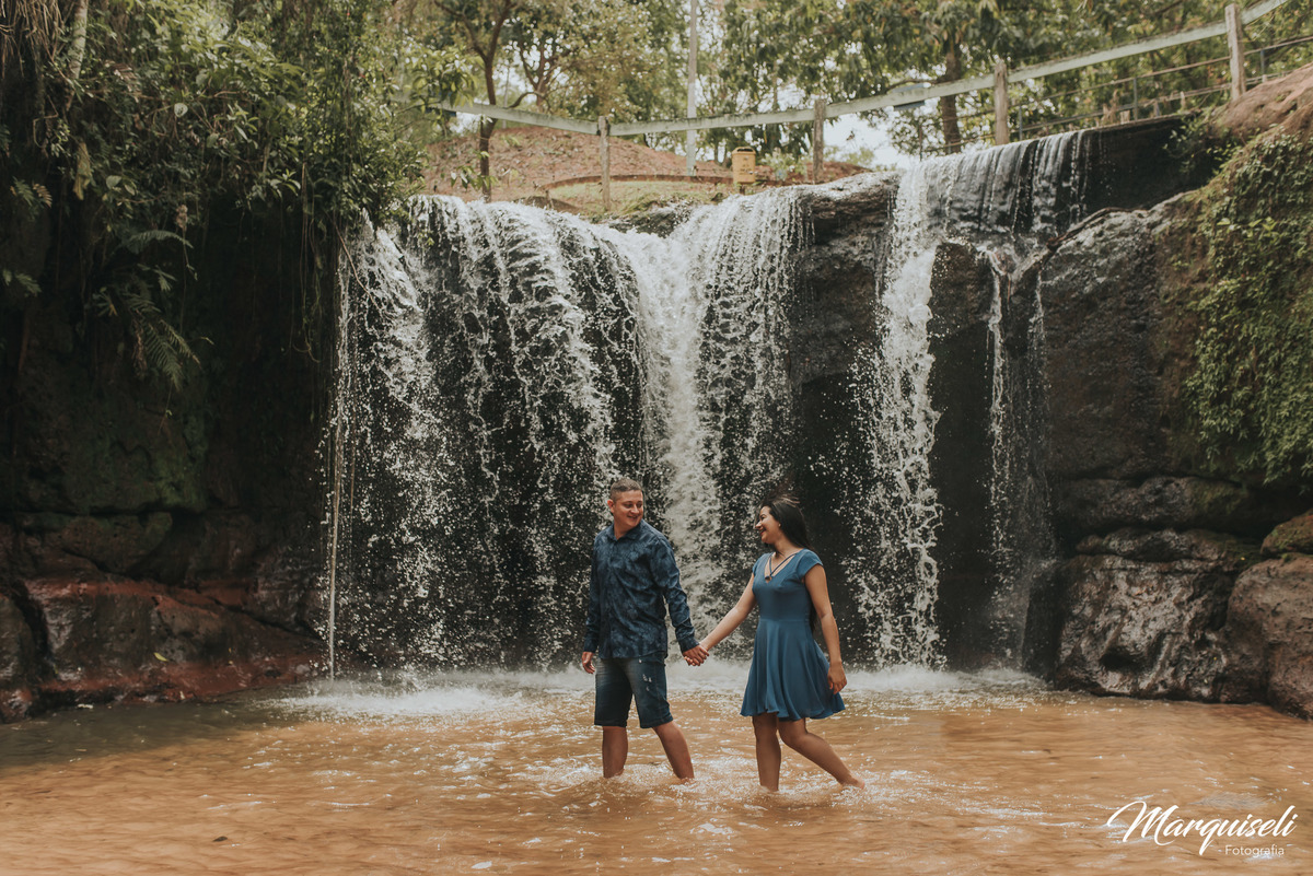 #londrina#londrinafotografo#fotografoemlondrina#fotografaemlondrina#fotografolondrina#casandoemlondrina#londrinacasamentos#eventoslondrina#noivalondrina#casamentosnacidadelondrina#presidenteprudente#casamentospresidenteprudente