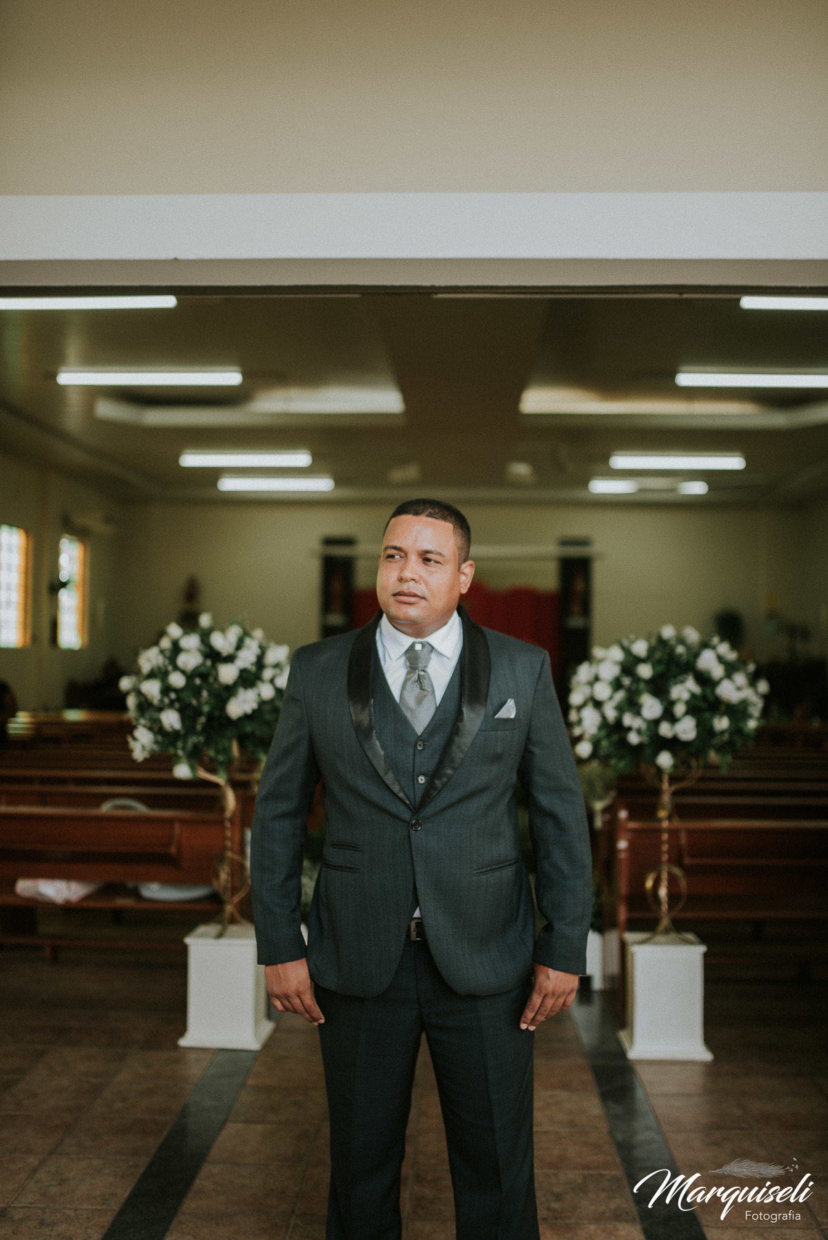 Segue nosso instagram.com/marquiselifotografia

@marquiselifotografia

Marquiseli Fotografia

www.marquiselifotografia.com.br nosso site

#londrina #londrinafotografo #fotografoemlondrina #fotografaemlondrina #fotografolondrina #casandoemlondrina 