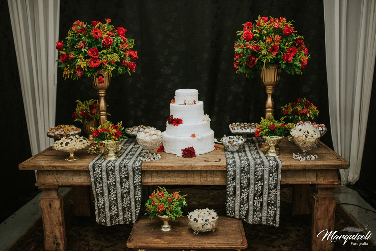 Segue nosso instagram.com/marquiselifotografia

@marquiselifotografia

Marquiseli Fotografia

www.marquiselifotografia.com.br nosso site

#londrina #londrinafotografo #fotografoemlondrina #fotografaemlondrina #fotografolondrina #casandoemlondrina 