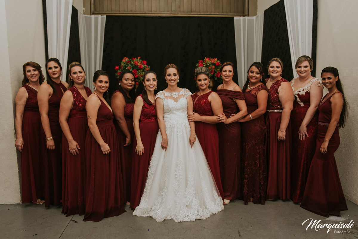 Segue nosso instagram.com/marquiselifotografia

@marquiselifotografia

Marquiseli Fotografia

www.marquiselifotografia.com.br nosso site

#londrina #londrinafotografo #fotografoemlondrina #fotografaemlondrina #fotografolondrina #casandoemlondrina 