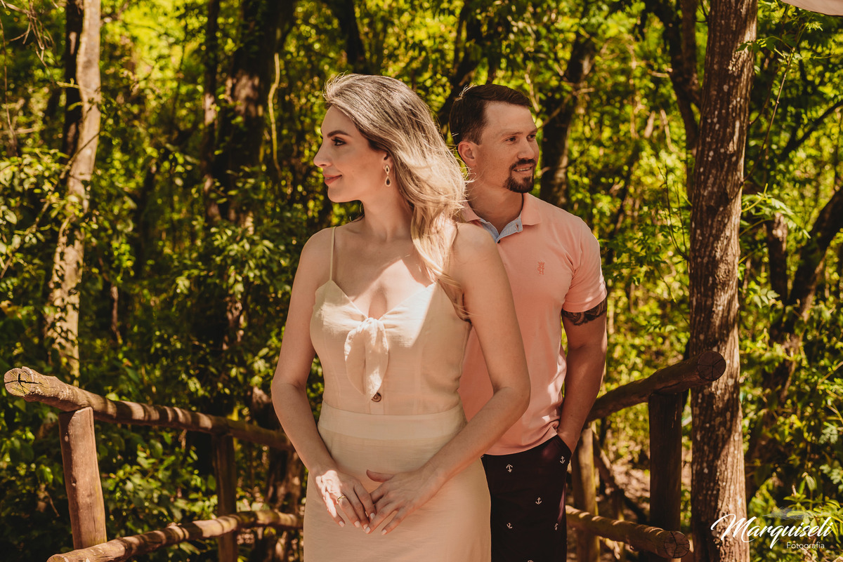 #londrina #londrinafotografo #fotografoemlondrina #fotografaemlondrina #fotografolondrina #casandoemlondrina #londrinacasamentos #eventoslondrina #noivalondrina #casamentosnacidadelondrina #presidenteprudente