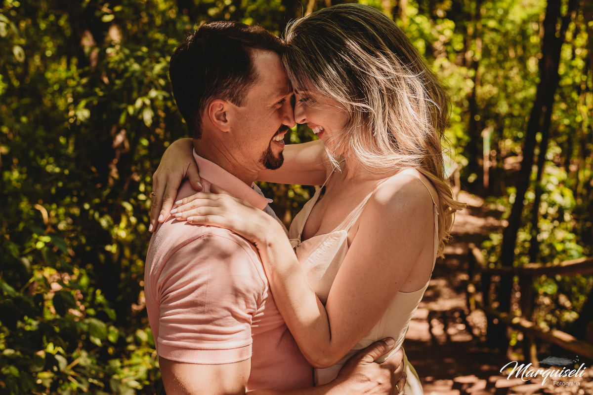 #londrina #londrinafotografo #fotografoemlondrina #fotografaemlondrina #fotografolondrina #casandoemlondrina #londrinacasamentos #eventoslondrina #noivalondrina #casamentosnacidadelondrina #presidenteprudente