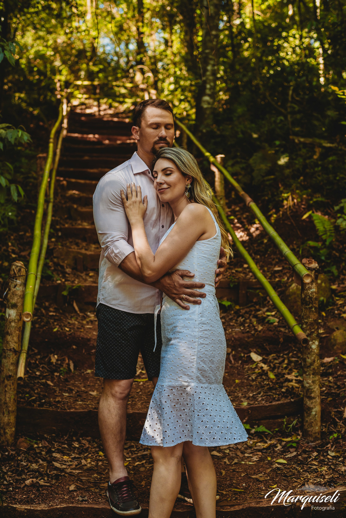 #londrina #londrinafotografo #fotografoemlondrina #fotografaemlondrina #fotografolondrina #casandoemlondrina #londrinacasamentos #eventoslondrina #noivalondrina #casamentosnacidadelondrina #presidenteprudente